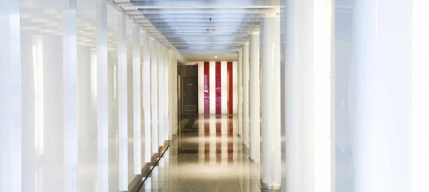 stunning lobby entrance design